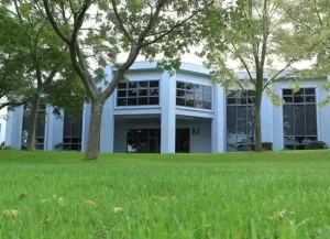 Cambridge High School校舎